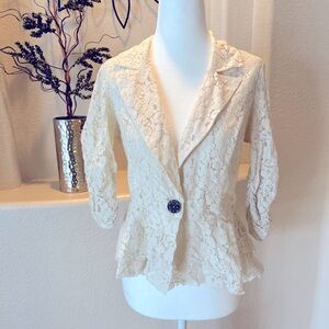 Lace Blazer Cream Studio Y Medium Jewel Metal Button Ruched 3/4 Sleeves